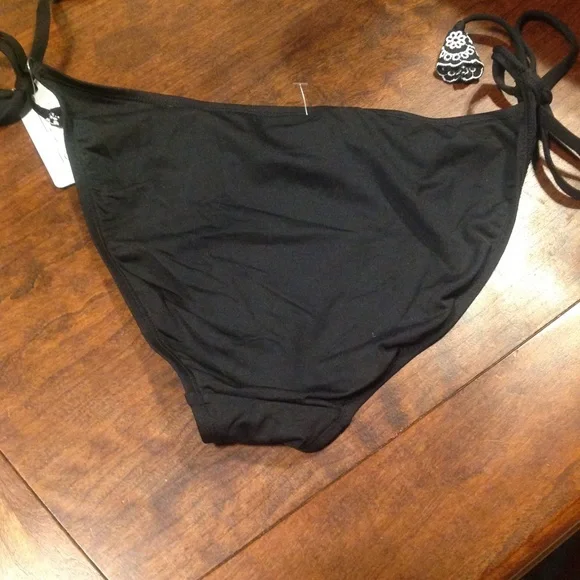 NWT bikini bottom - Picture 3 of 5